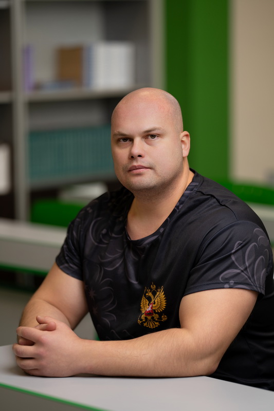 Фролов Сергей Викторович.